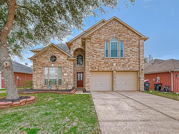 2nd image of 9254 Eaglewood Glen Trl