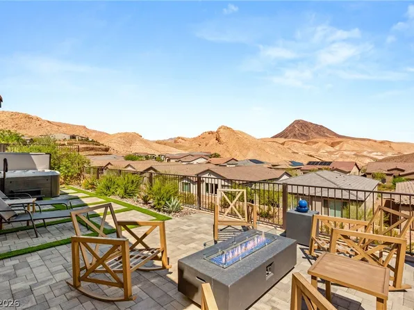 14 Autumn Palm Ave, Henderson, NV 89011