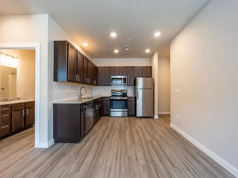 257 E Township St — Photo 35