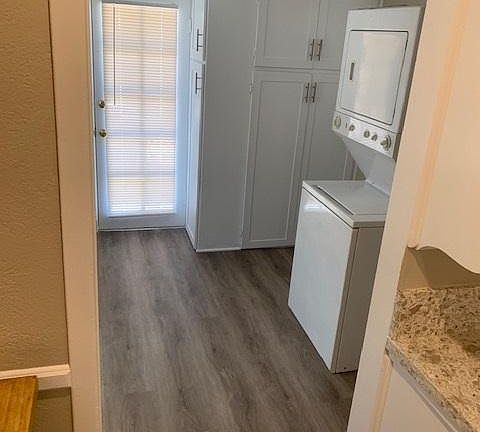 3rd image of 2219 Gramercy Ave