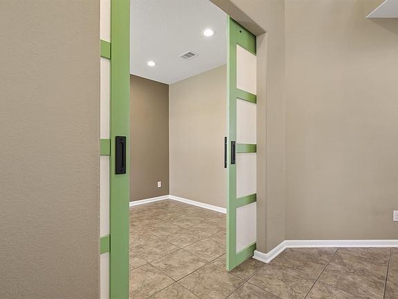 5th image of 28703 Mayes Bluff Dr