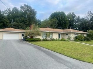 34 Fatima Dr, Somerset, MA 02726