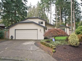 17243 SW Withywindle Ct, Durham, OR 97224