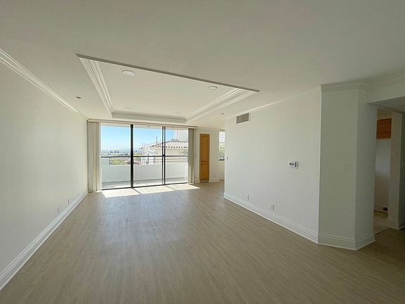 5th image of 10636 Wilshire Blvd APT 408