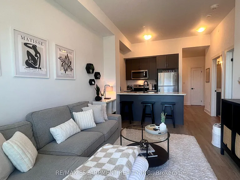 460 Dundas St E #1208 — Photo 8