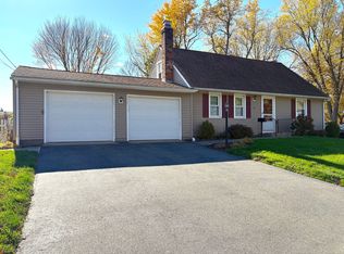 11 Brook Rd, Enfield, CT 06082