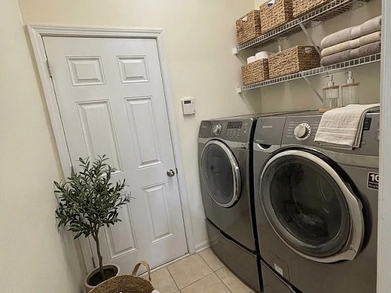 104 Callie Cir — Photo 12