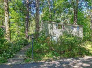 15 Kallop Rd, Kingston, NY 12401