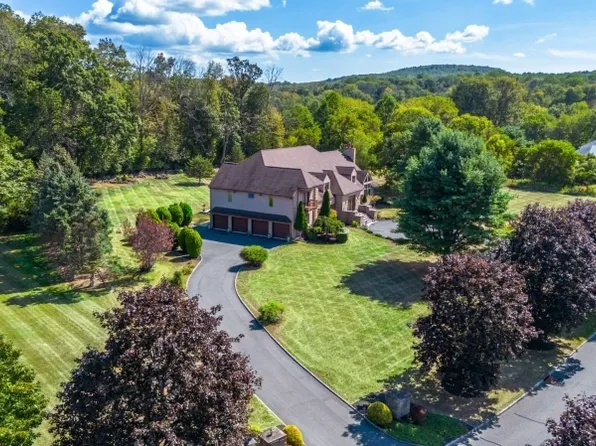 10 Sunny Ln, Green Twp., NJ 07821