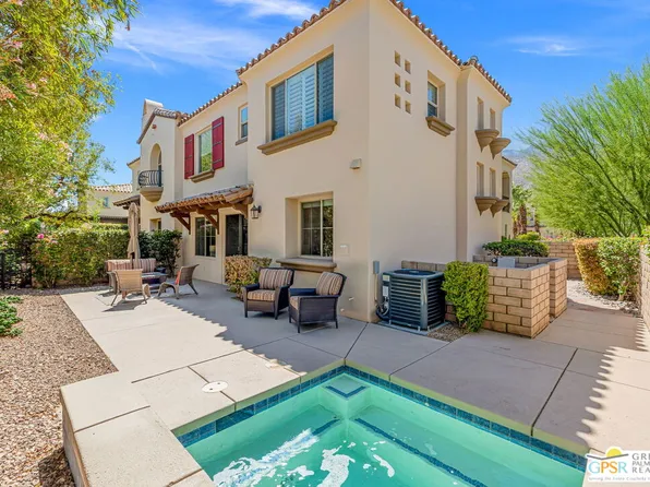 396 Ameno Dr E, Palm Springs, CA 92262