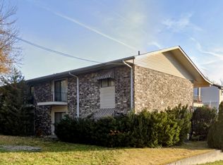 310 N 11th St APT 1, Oskaloosa, IA 52577
