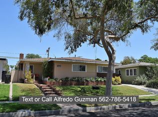 2410 Vuelta Grande Ave, Long Beach, CA 90815
