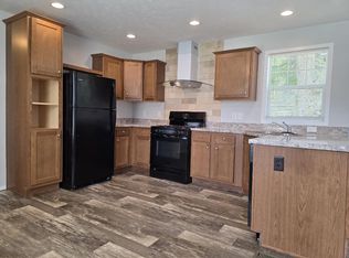 31 Bluebird Hill Dr #393, Lake Orion, MI 48359