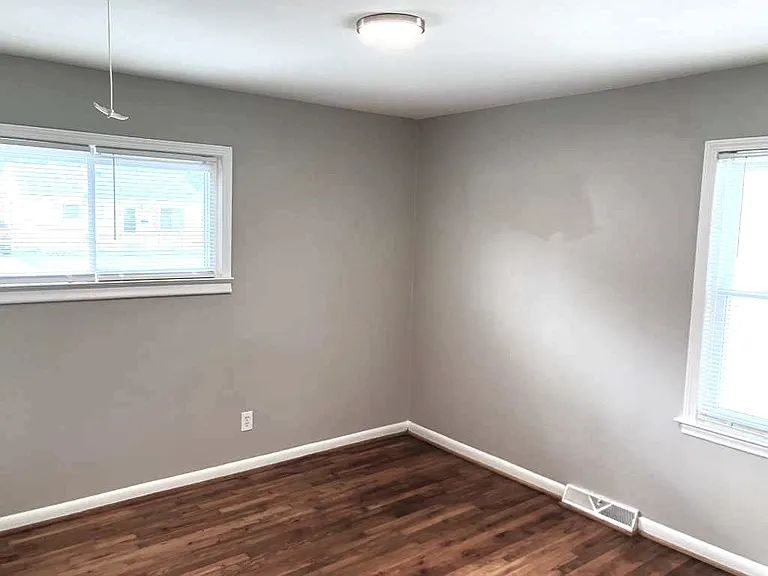 577 E Hudson Ave — Photo 14