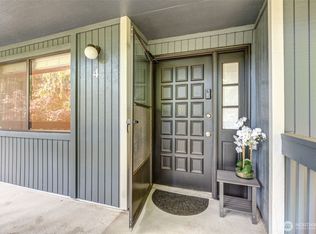 8019 196th St SW APT C4, Edmonds, WA 98026