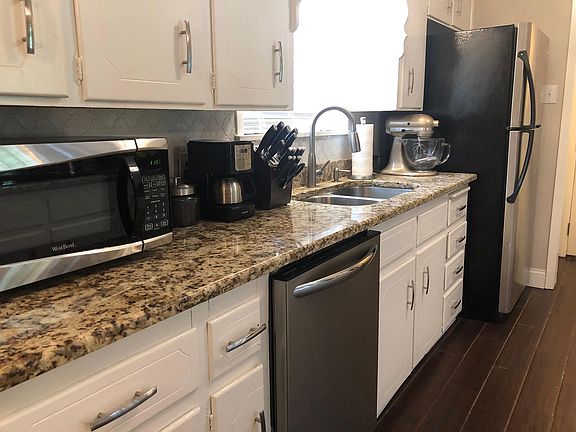 4th image of 500 Brookwood Dr