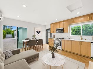 6327 Babcock Ave, North Hollywood, CA 91606