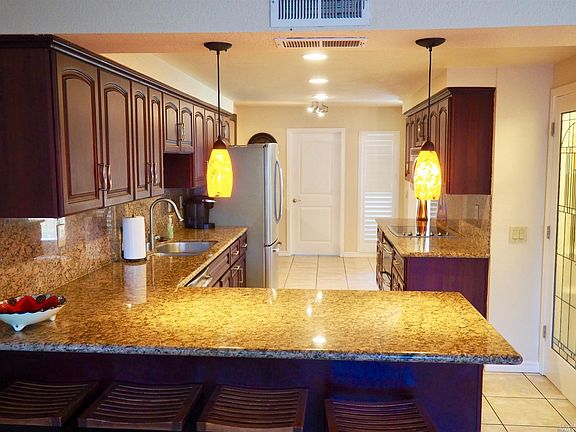 2nd image of 25 Marina Grande Ct