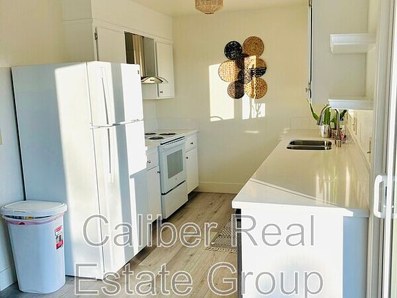 4th image of 58207 Campanula St