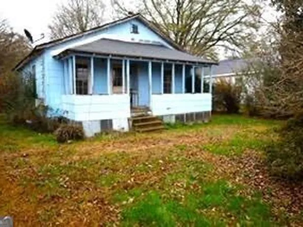 130 N Cass St, Adairsville, GA 30103