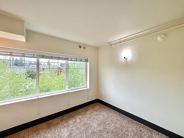 Park Place Apartments — Photo 40