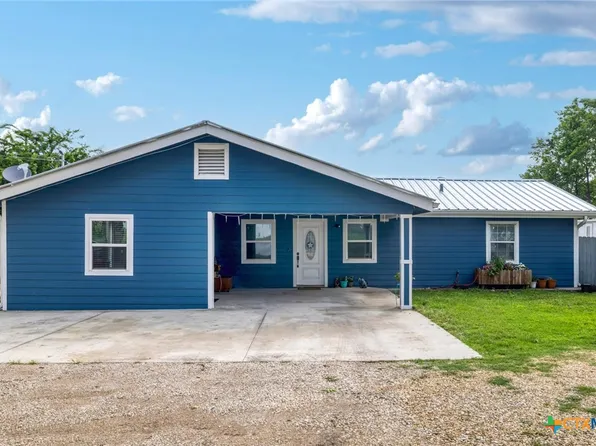 5902 N Main St, Taylor, TX 76574