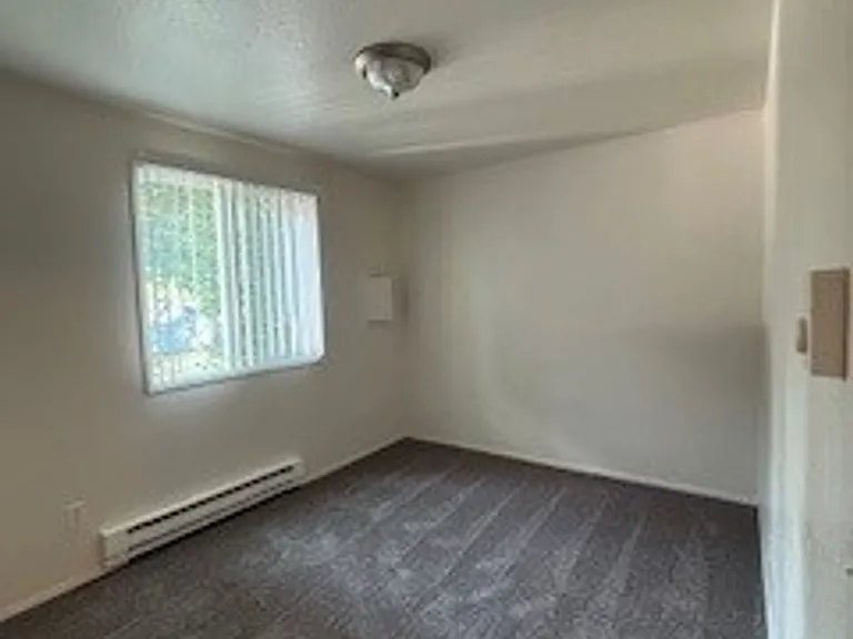 724 2nd Ave S — Photo 13