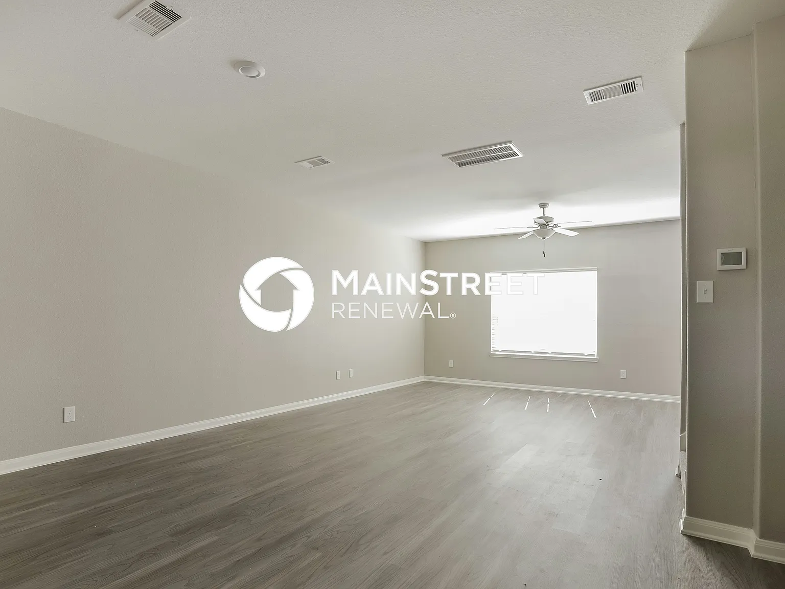 25237 Dickens Drive — Photo 2