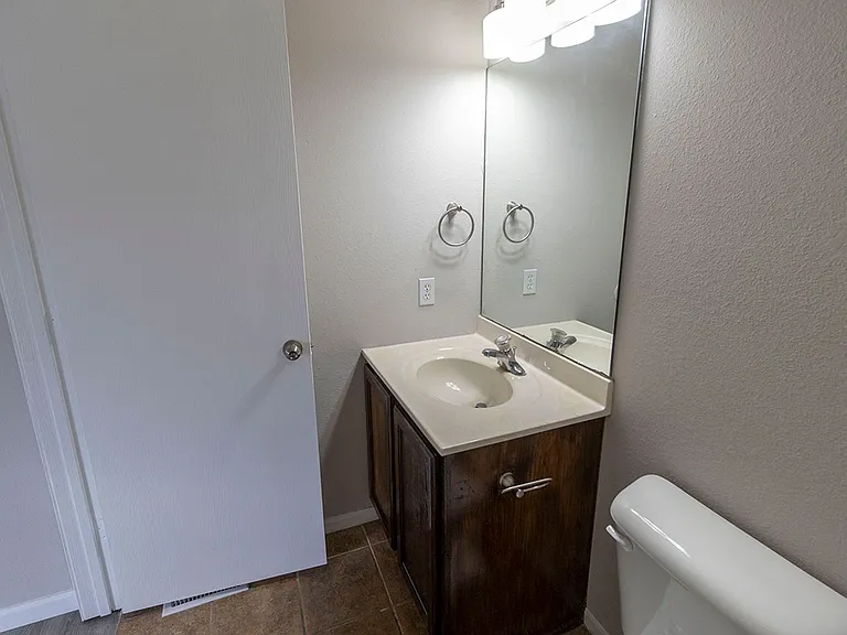 5305-5307 Currituck Ln — Photo 47
