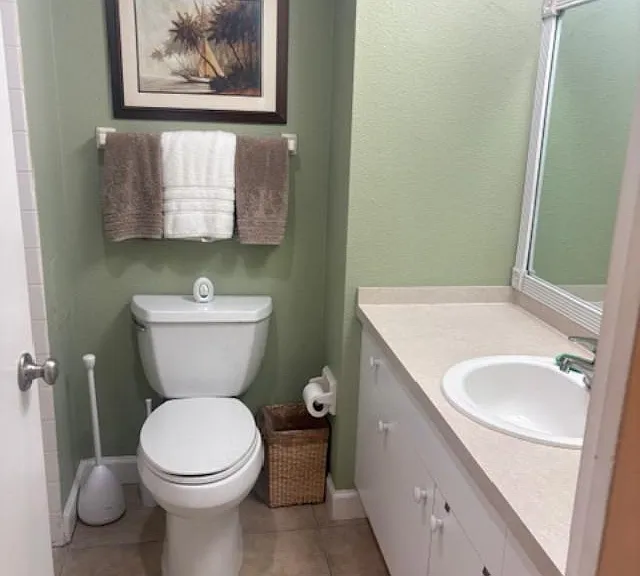880 Mandalay Ave — Photo 6