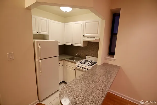 Rented by Oxford Property Group | media 4