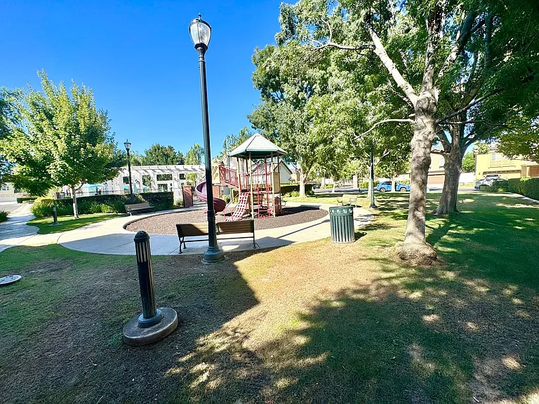 8210 Prentice Hall Dr — Photo 12
