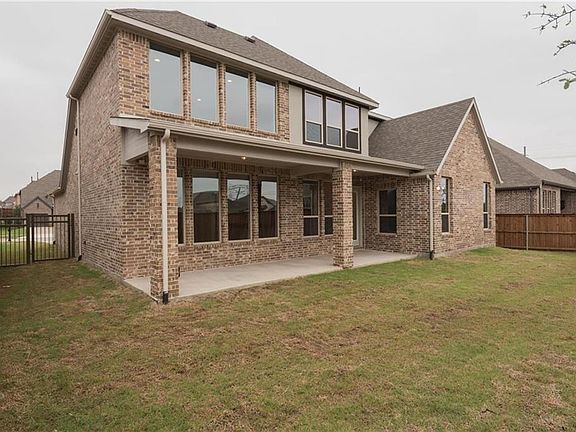 4th image of 2183 Kennedy Dr