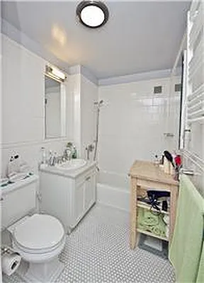 Sold by Mazzeo Real Estate | media 3