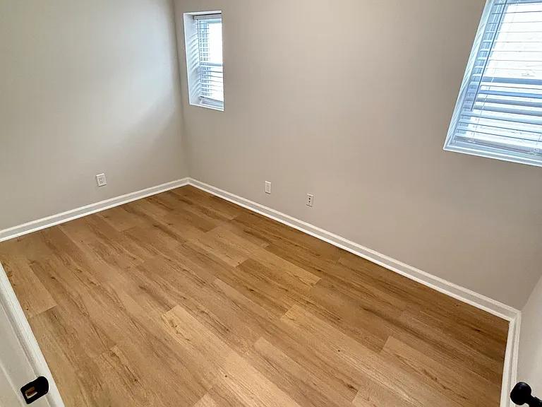 311 Cotton St — Photo 18