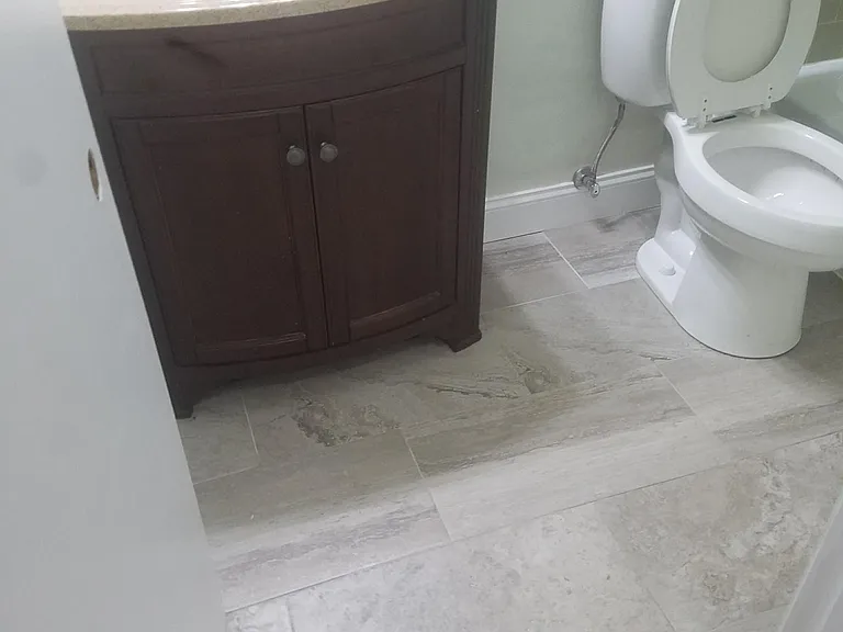 1207 Lakeview Dr — Photo 13