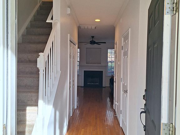 3rd image of 4633 Malone Ct