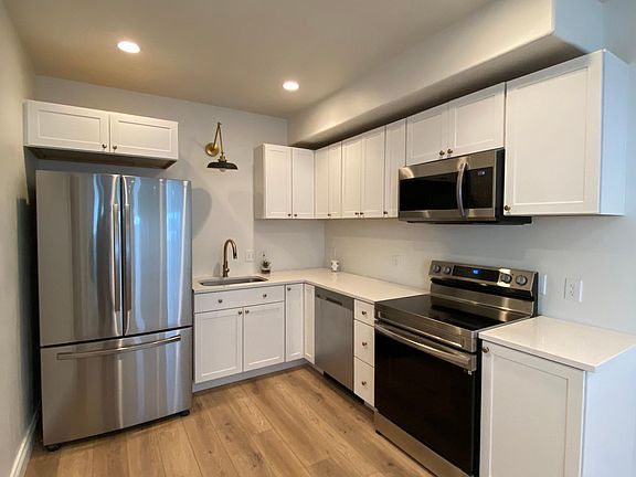 4th image of 4508 W Windsor Cir