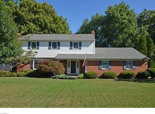 29714 Lincoln Rd, Bay Village, OH 44140