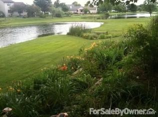 2202 Pond Mill Ct, Springfield, IL 62704