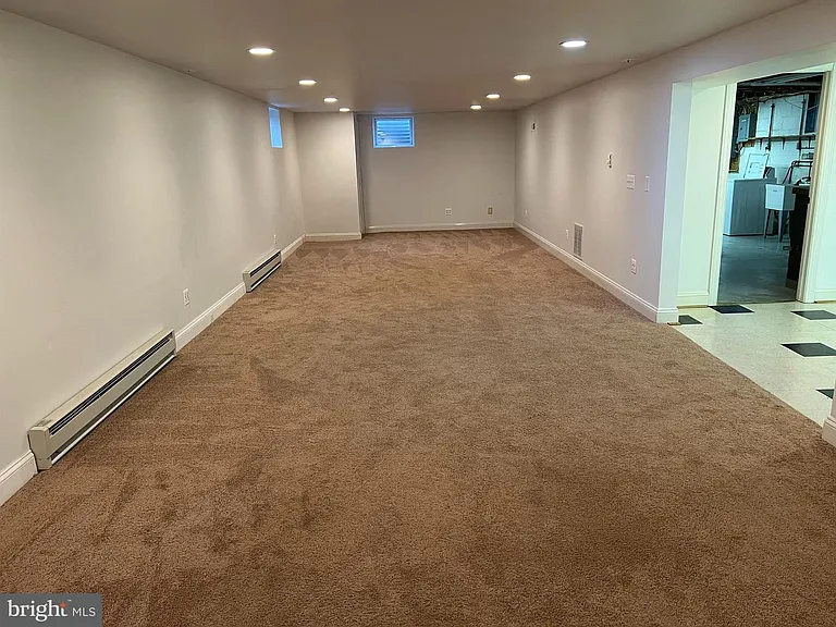 810 Wisteria Dr — Photo 28