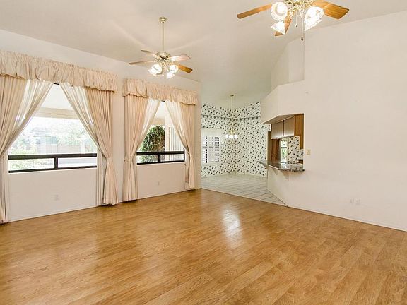 3rd image of 1405 N Paseo De Sonora