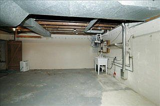 1st image of 6011 Evergreen St