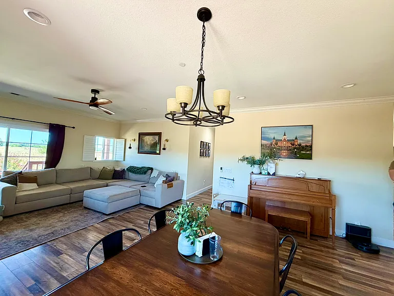 4426 Buena Vista Ln — Photo 12