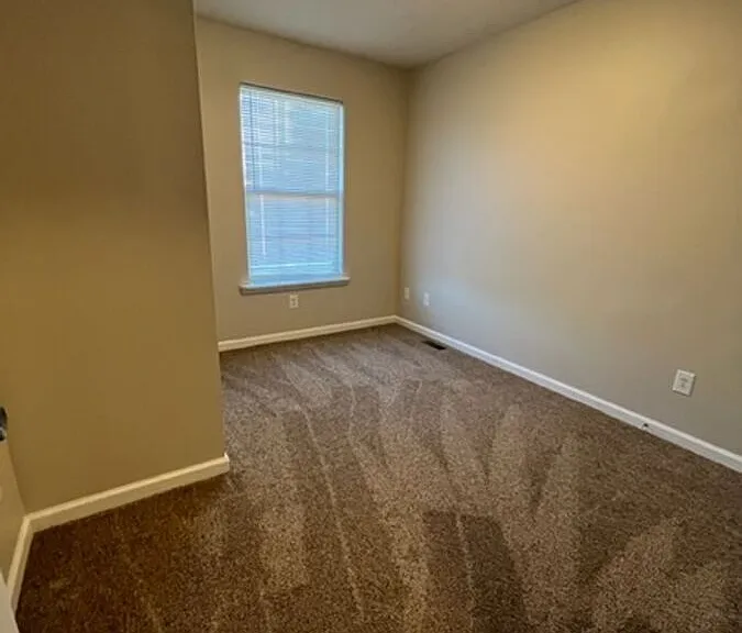 301 Parker Pl — Photo 6