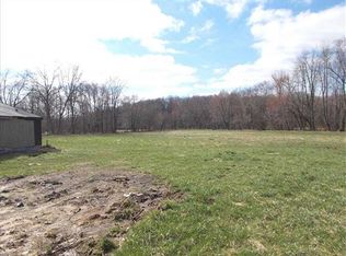6566 N Folsomville Rd, Boonville, IN 47601