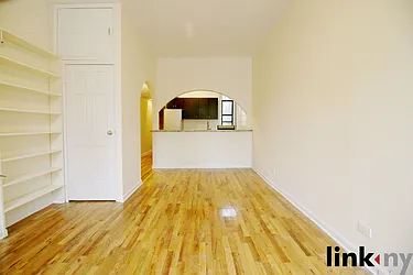 Rented by Link NY Realty