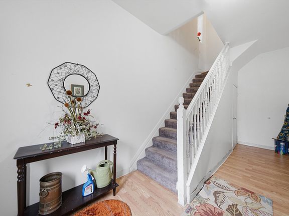 4th image of 4737 S Langley Ave