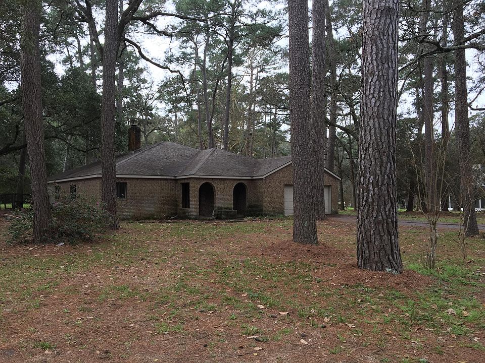 1st image of 18803 Meadow Ln