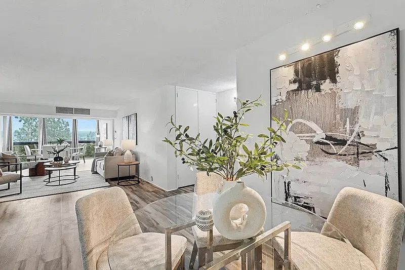 1 bed, 1.0 bath, 1108 sqft, $3,600 — Photo 3